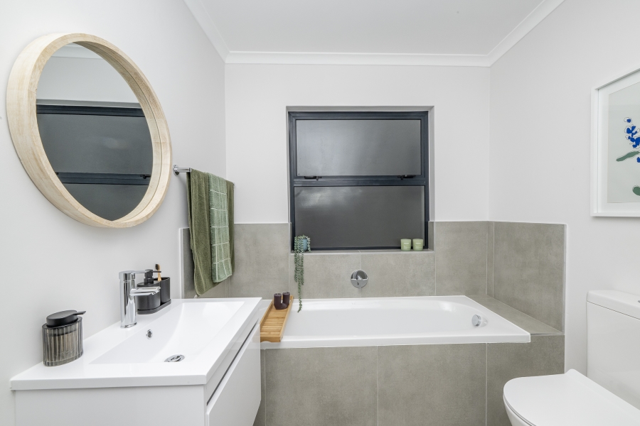 3 Bedroom Property for Sale in Haasendal Western Cape